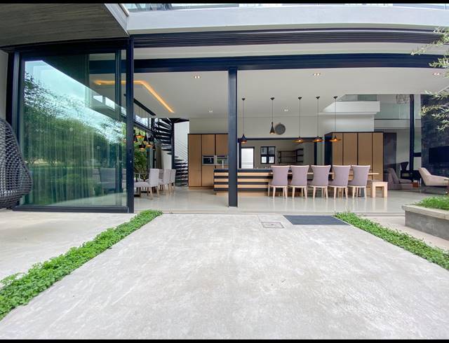5 BEDROOM HOUSE FOR SALE IN STEYN CITY